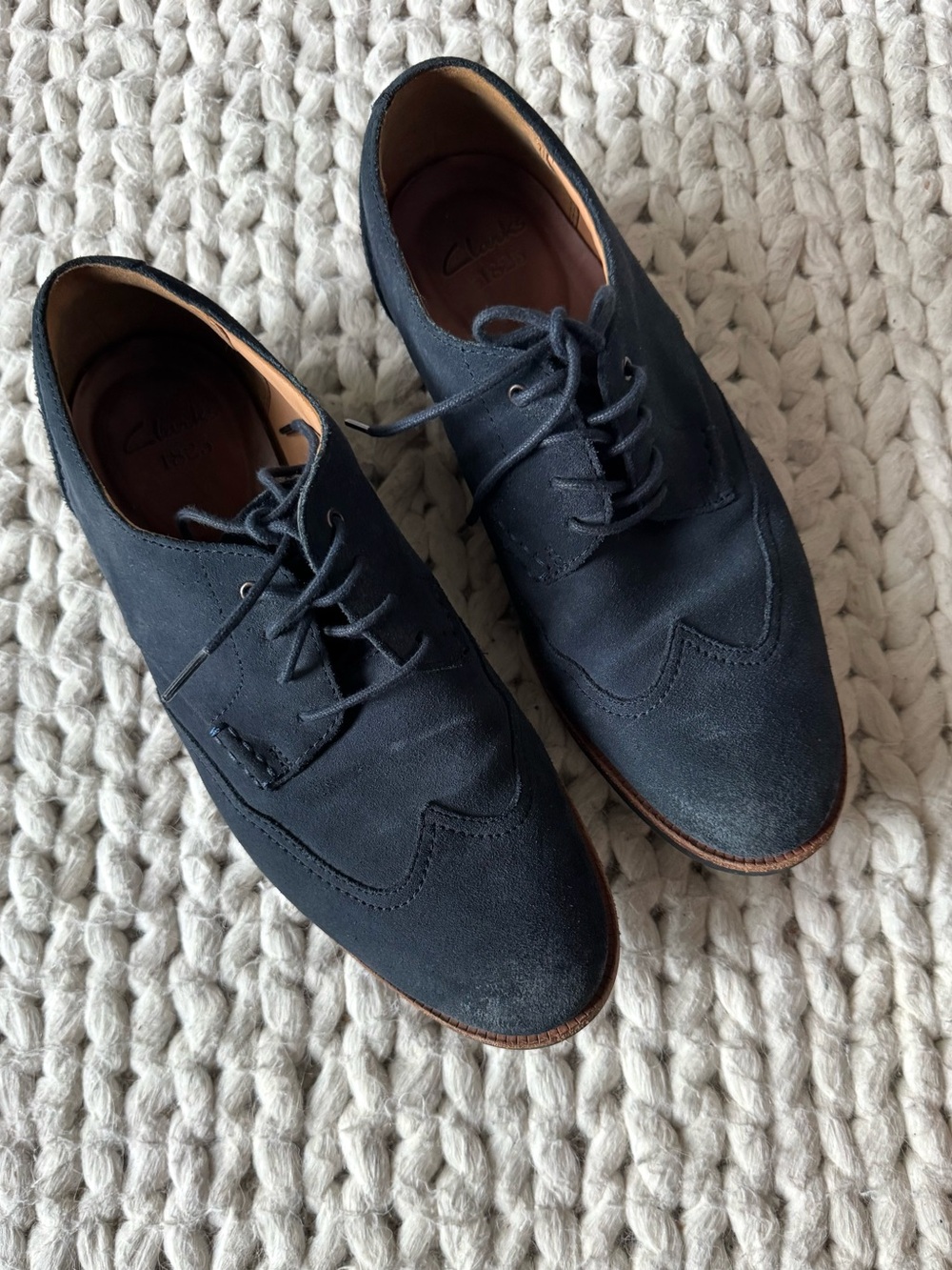 Clarks Men's Broyd Navy Blue Suede Oxfords, size 8.5
